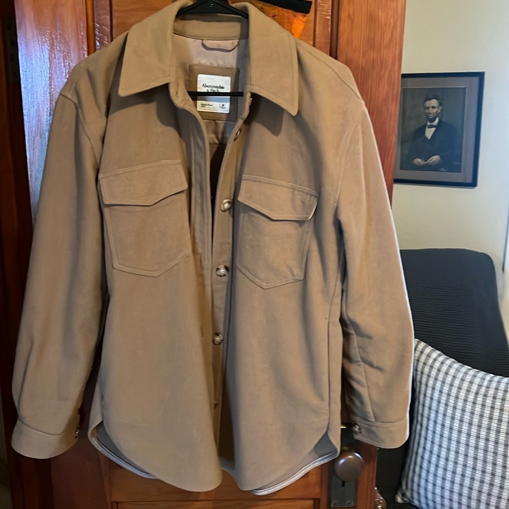 Abercrombie & Fitch Tan Shacket